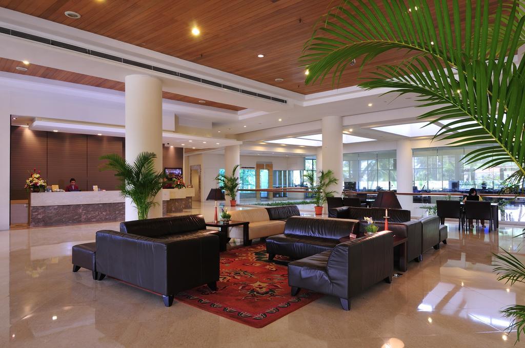 Parkcity Everly Hotel Miri Exterior photo